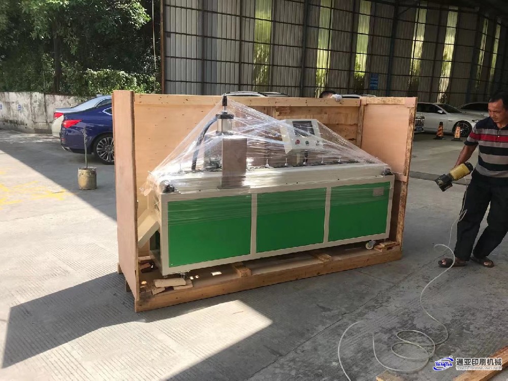 滑板轮配轴承装配机/滑板淋漆机/滑板热转印机---发货浙江(2021-07-09)